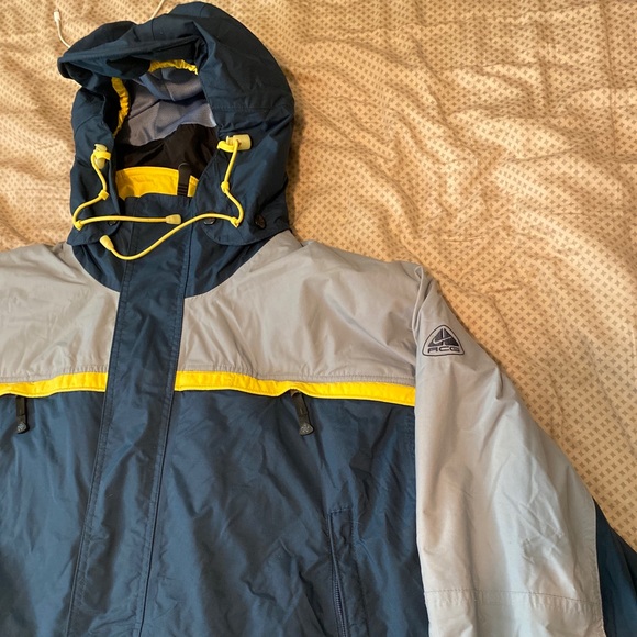 2000s Nike Acg Storm fit Cinch Snow Coat - Picture 1 of 15